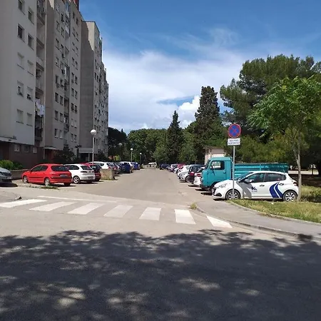 Apartment Popovic *