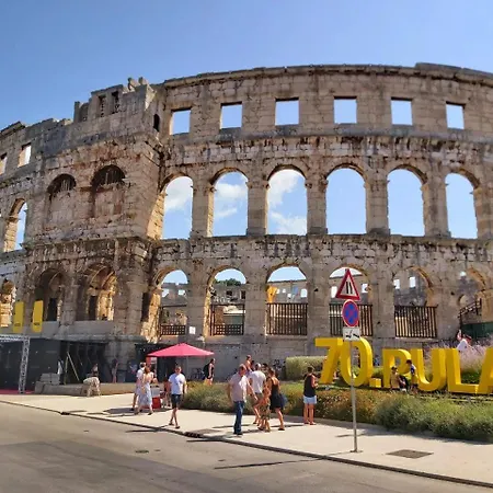 Popovic Апартаменты *